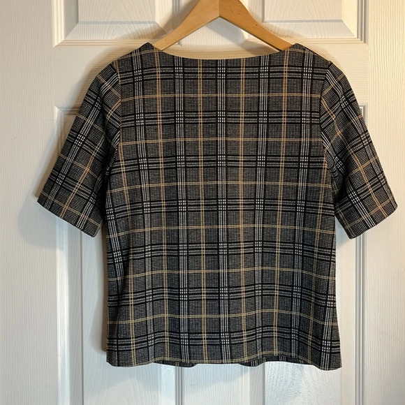 RW&CO cropped top women’s S checkered engraved button detail on shoulders - Picture 5 of 9